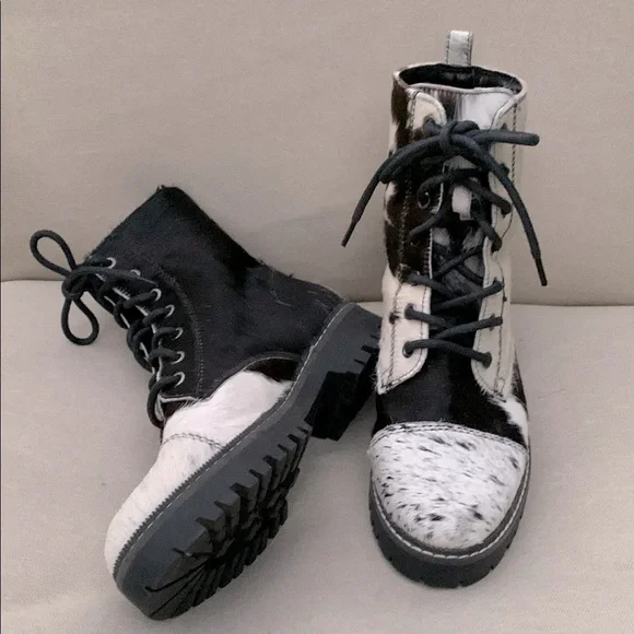MYRA Bag Black and White Cowhide Combat Boots Women’s sz 7 - Picture 10 of 10